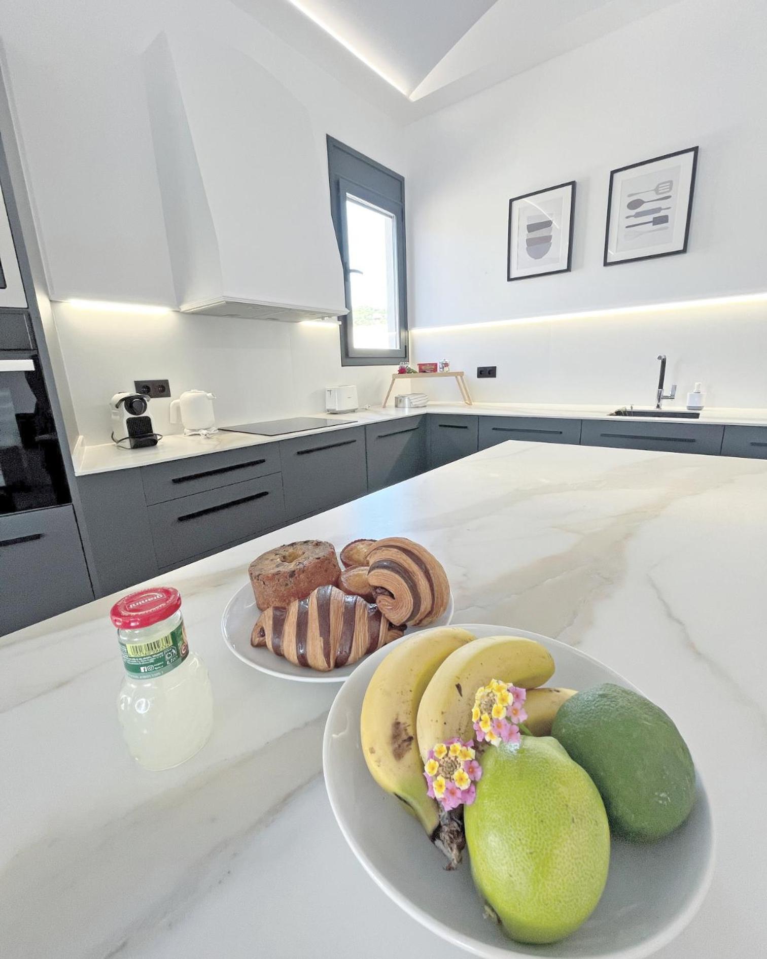 Ses Voltes Boutique Home Sea And Sky Vilassar De Dalt Экстерьер фото